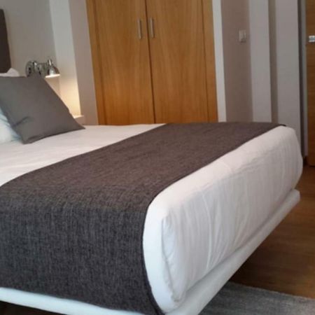 Apartamentos Porta Nova Lugo Luaran gambar