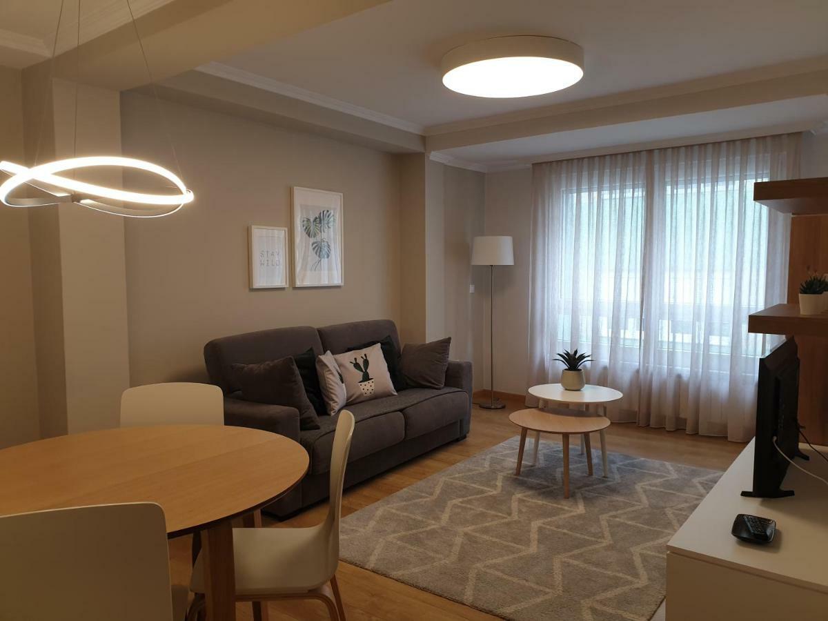 Apartamentos Porta Nova Lugo Luaran gambar